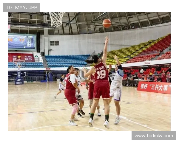 世锦赛回顾:北京篮球队展现实力与团队精神的精彩表现 世锦赛回顾:北京篮球队展现实力与团队精神的精彩表现