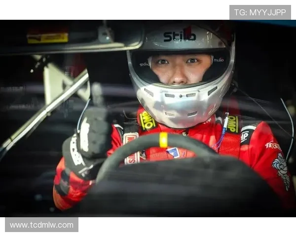 乒乓球赛场上的奋斗与坚持：李秀英的深度人生对话分享