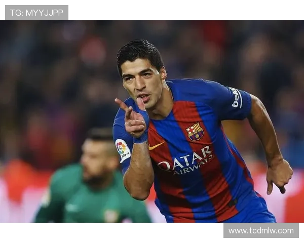 全球足坛传奇人物的崛起与影响力探讨史上最有名足球明星的故事与成就 全球足坛传奇人物的崛起与影响力探讨史上最有名足球明星的故事与成就